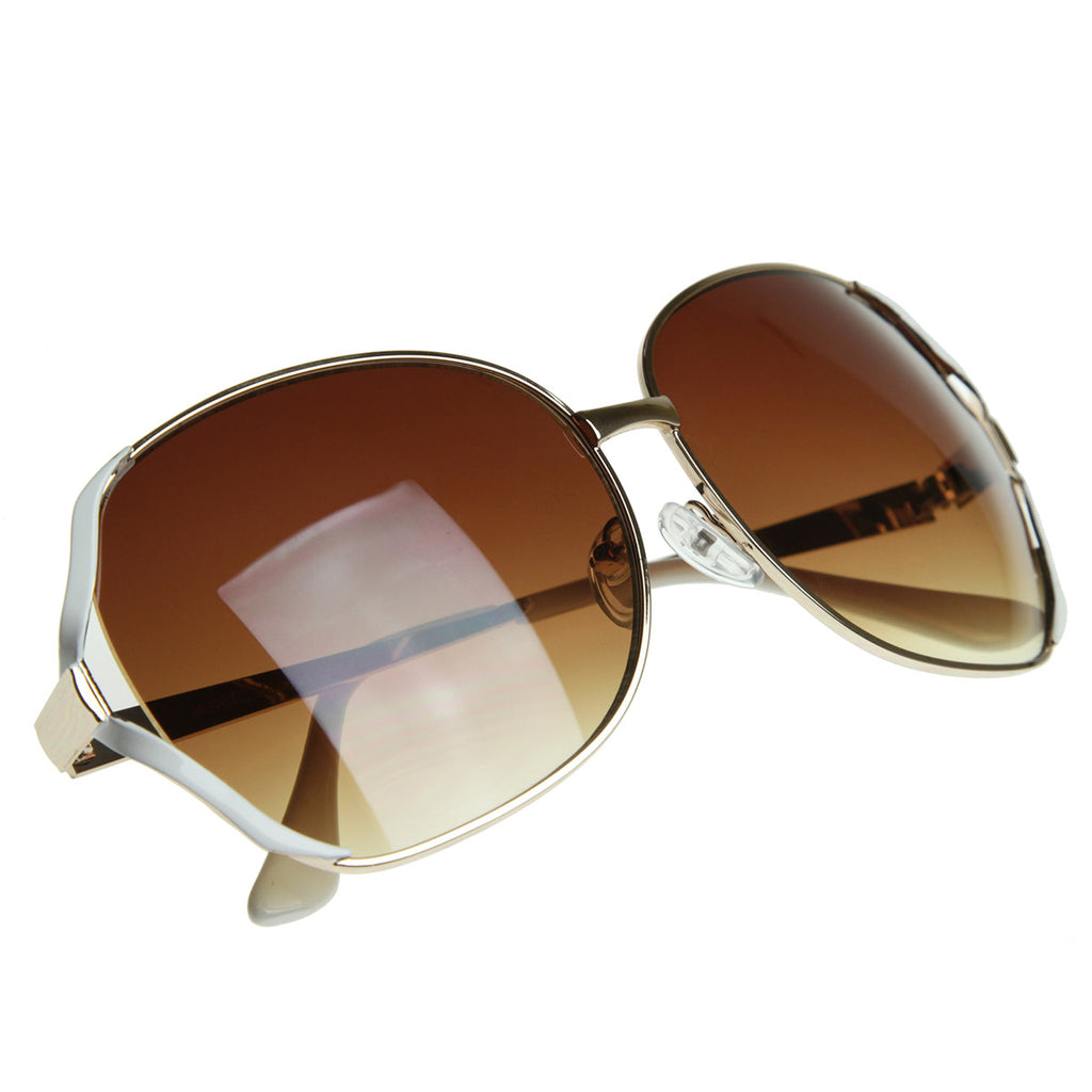 Gold-White Amber
