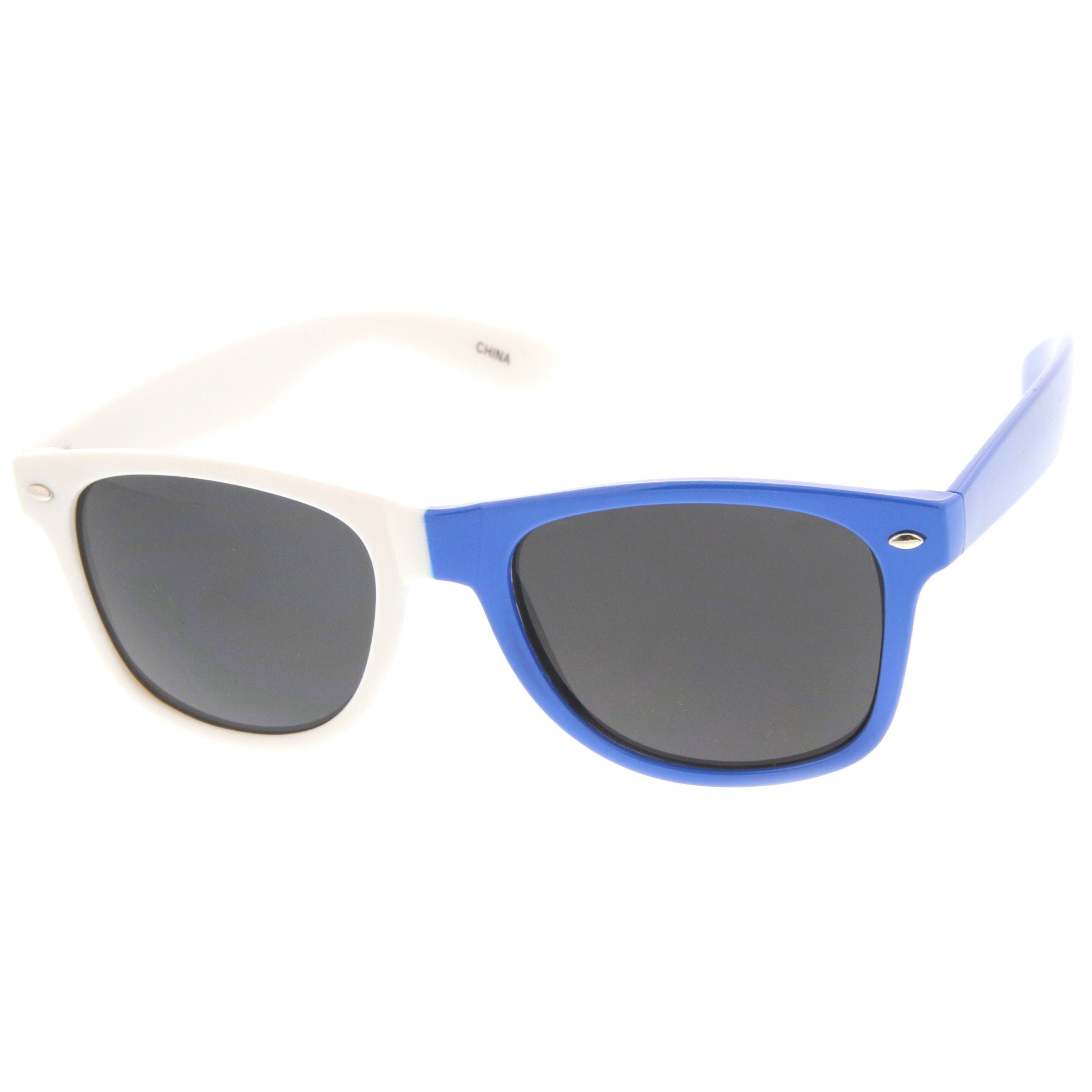 White-Blue Smoke Lens