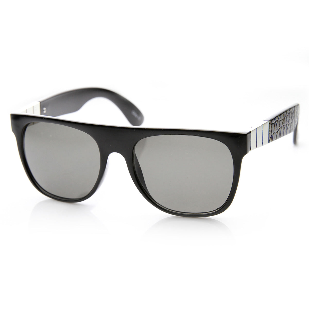 Shiny-Black-Silver Smoke