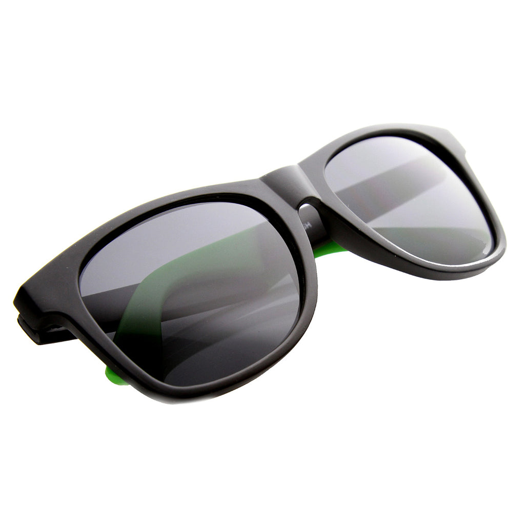 Black-Green Smoke