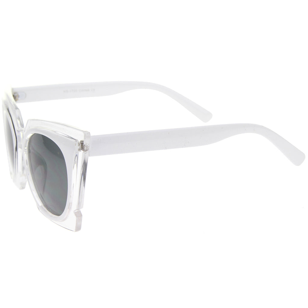White-White / Smoke