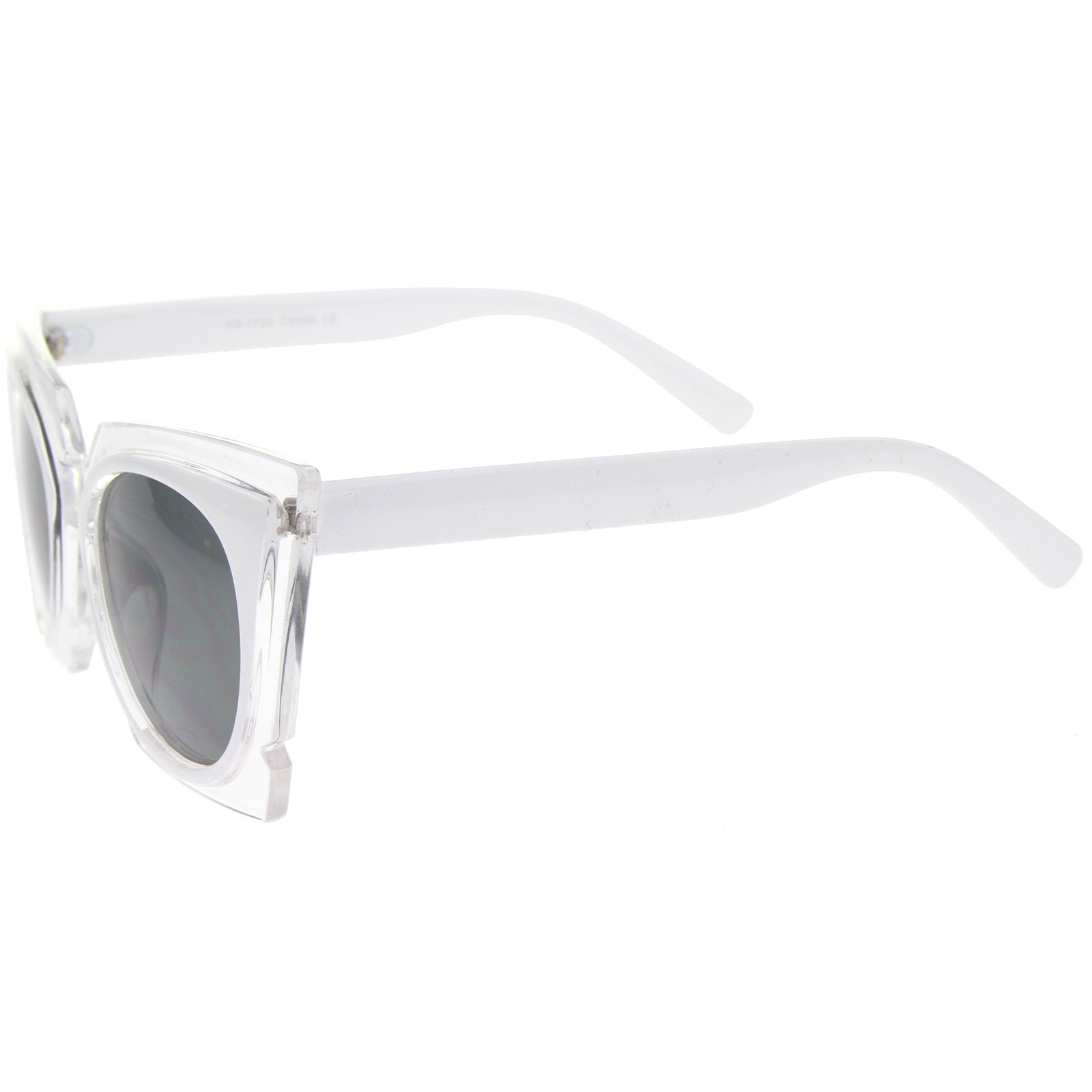 White-White / Smoke