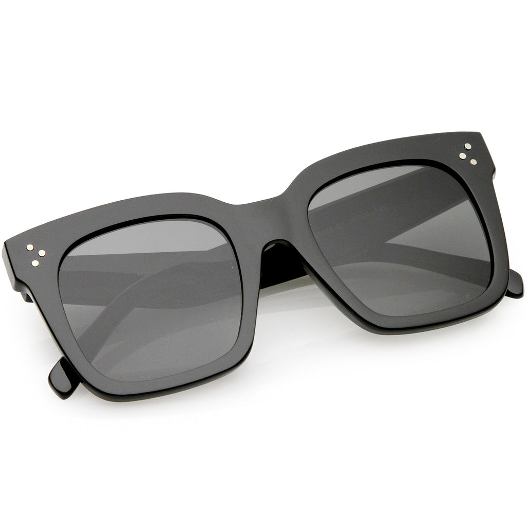 Shiny Black / Smoke