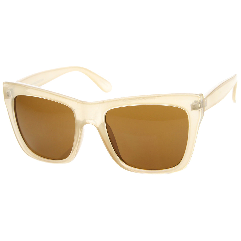 Creme / Brown