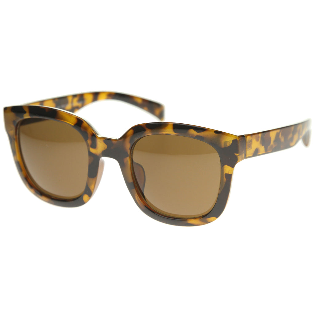 Tortoise / Brown
