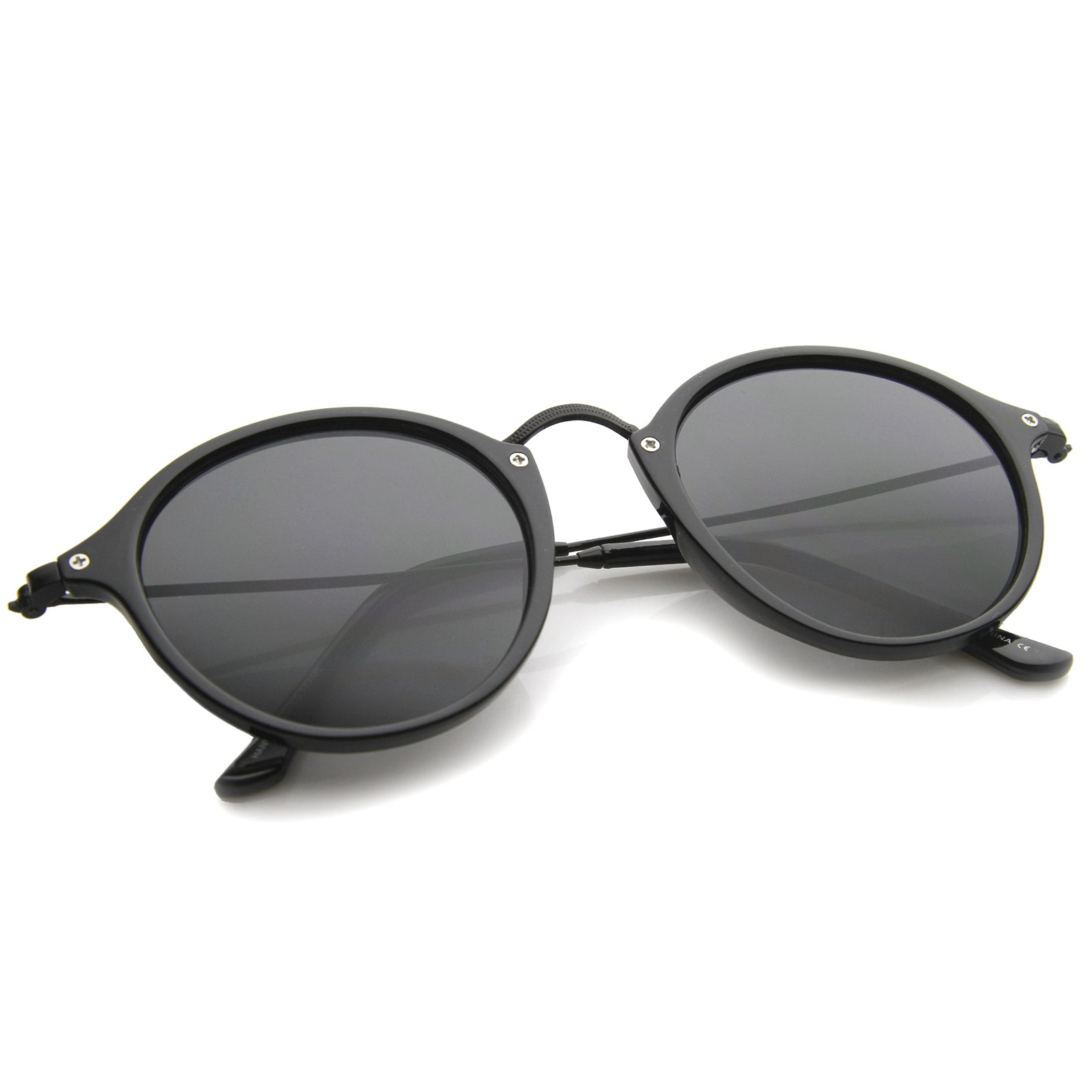 Black-Black / Smoke