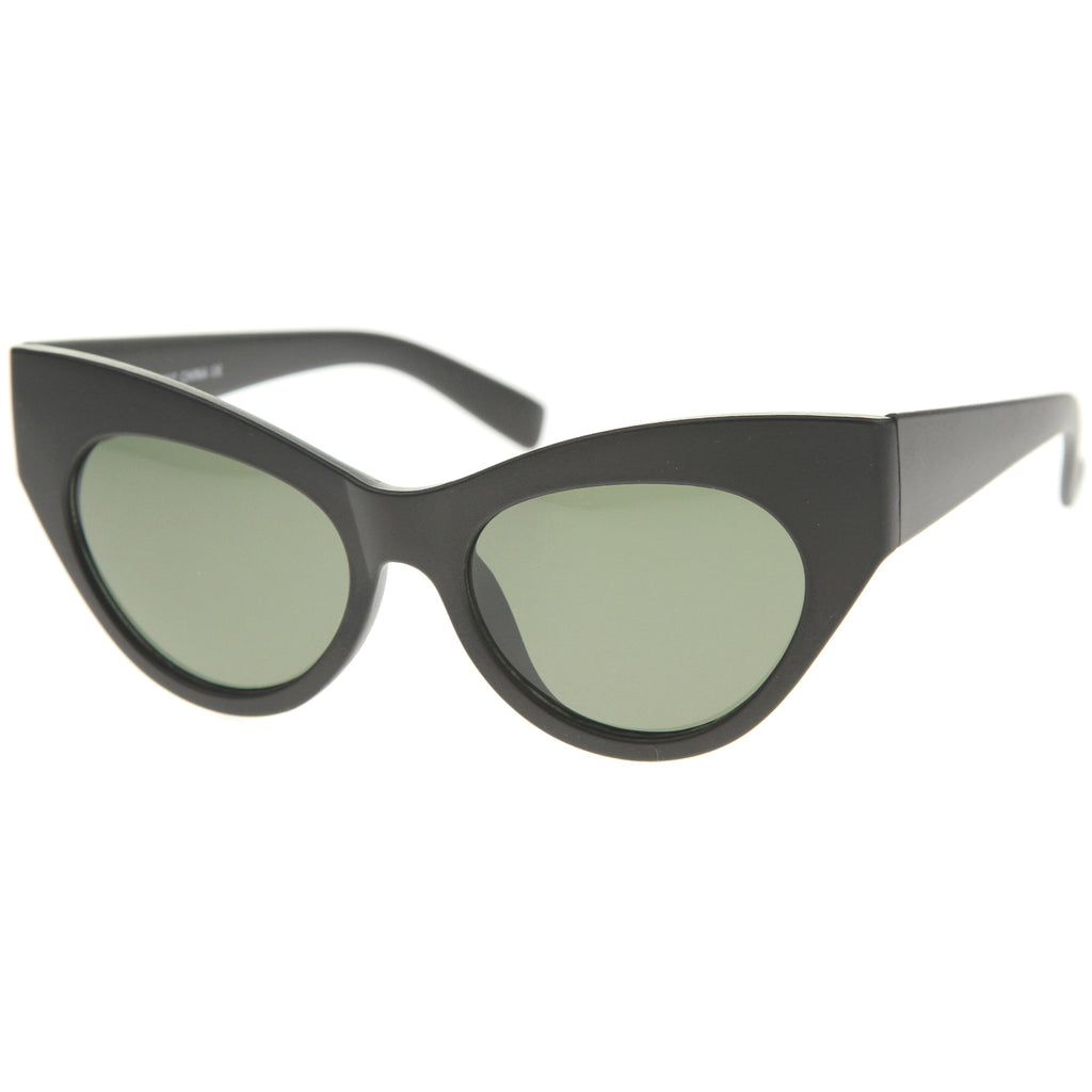 Matte Black / Green
