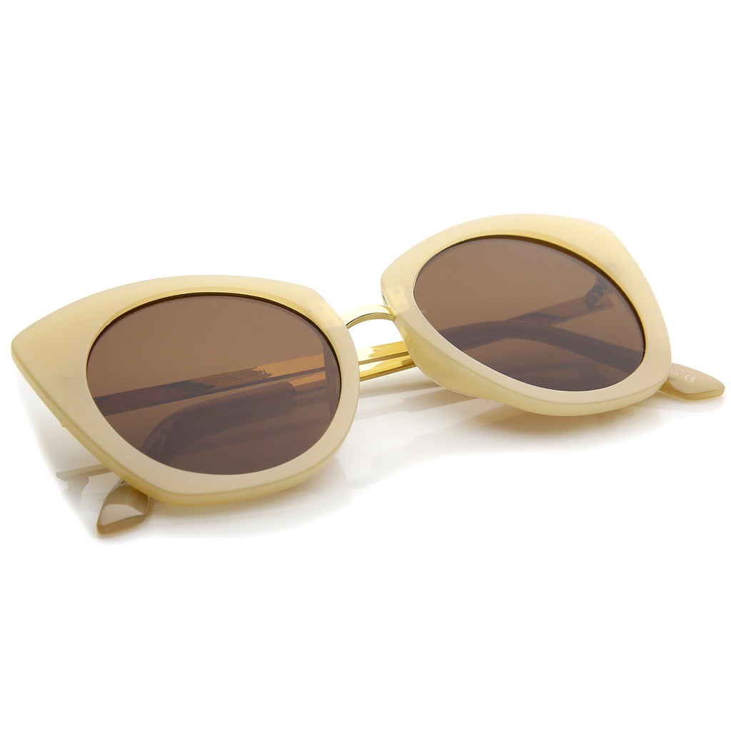 Creme-Gold / Brown