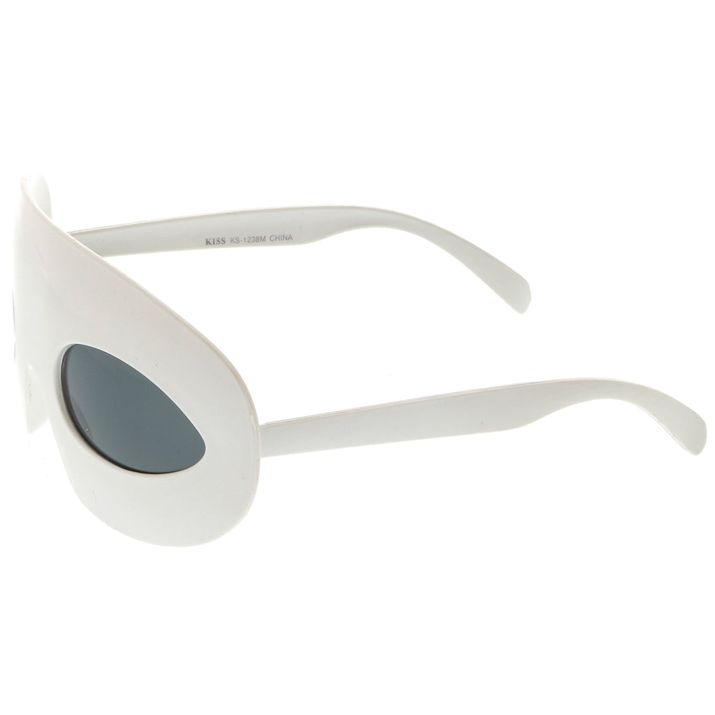 White / Smoke