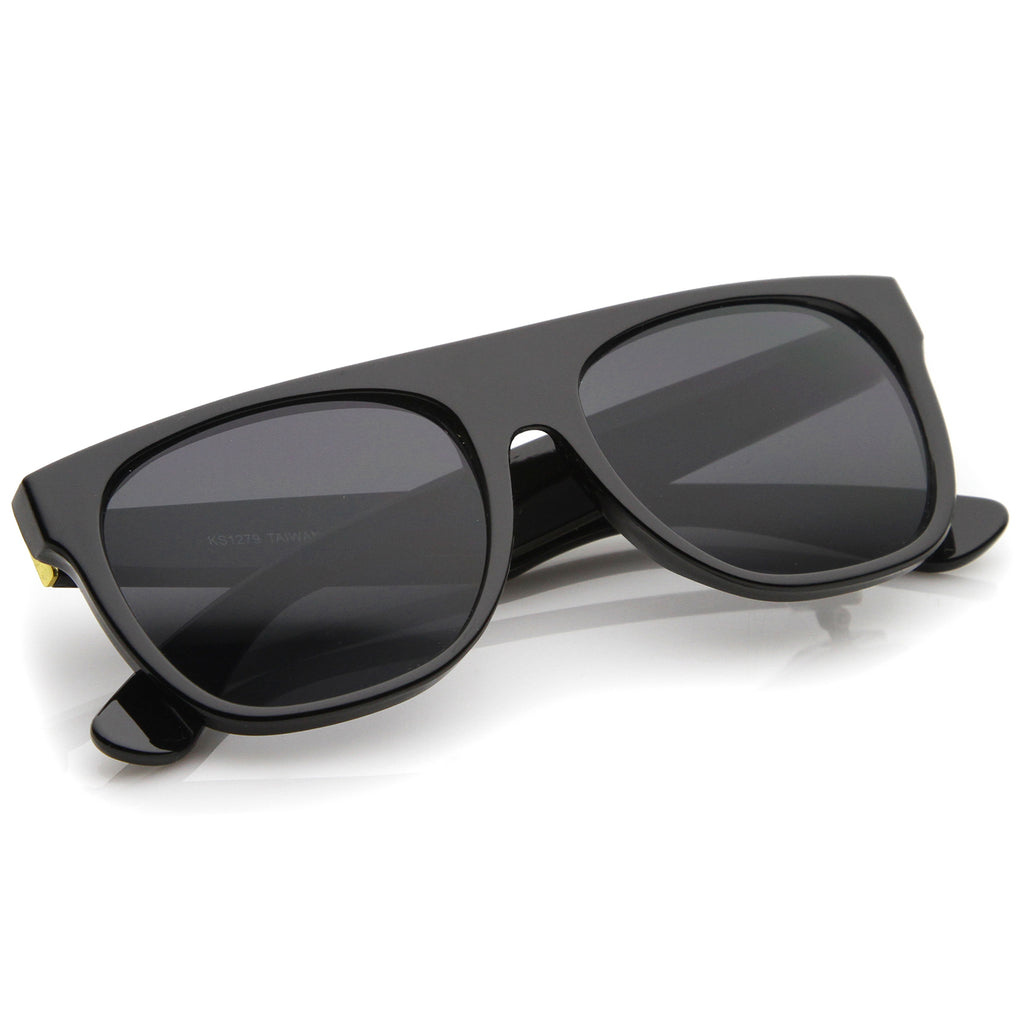 Shiny Black / Smoke