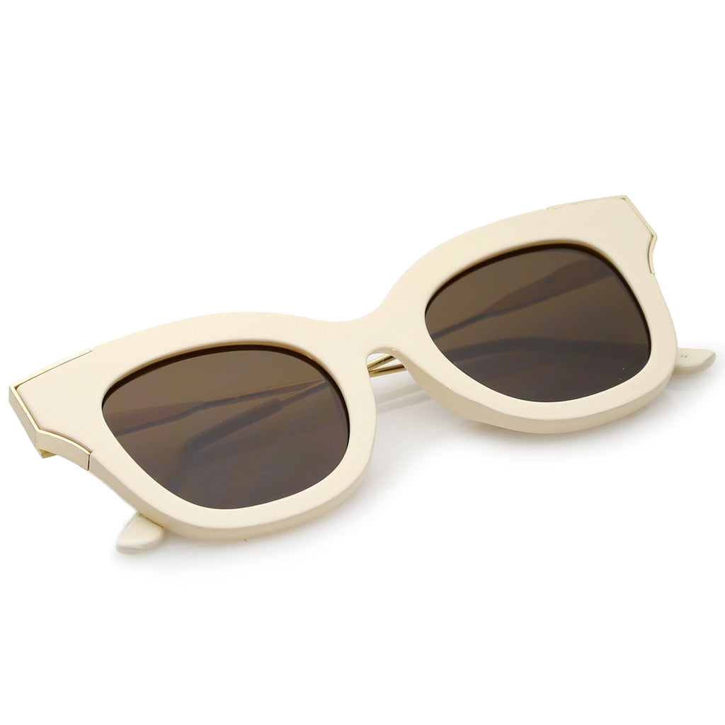 Creme-Gold / Brown