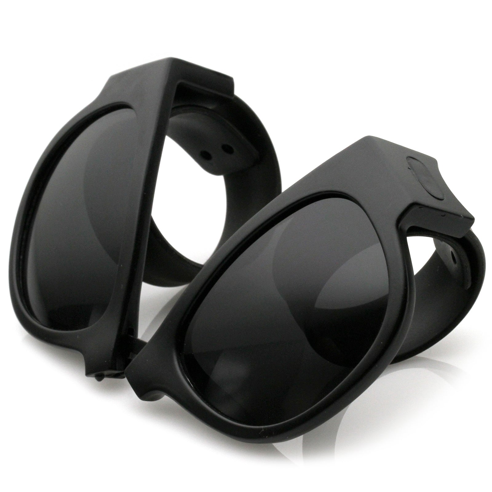 Black-Black / Smoke