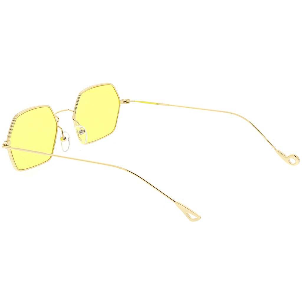 Gold / Yellow
