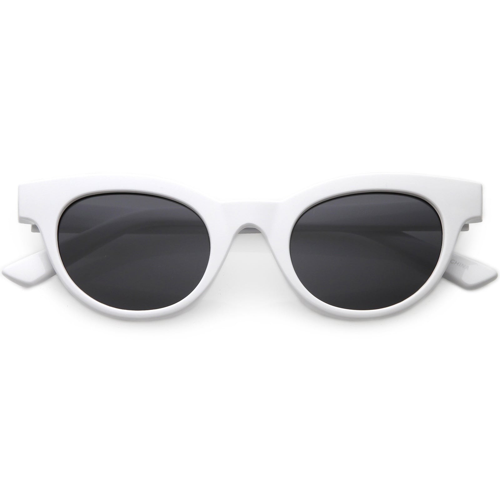 Shiny White / Smoke