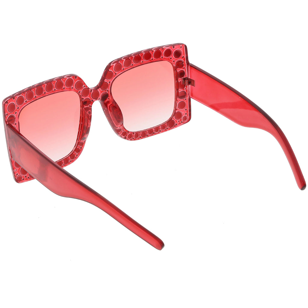 Red / Red
