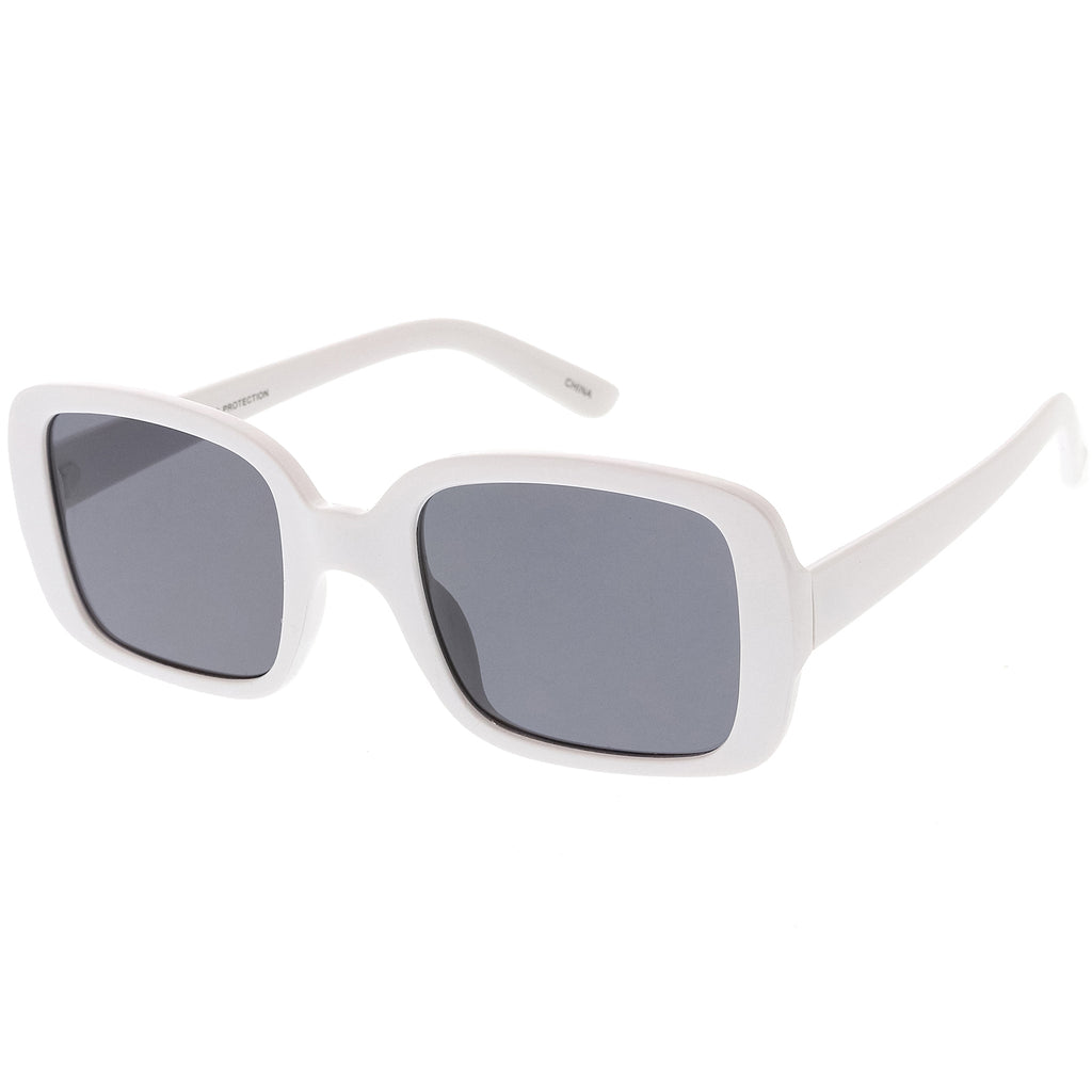 White / Smoke