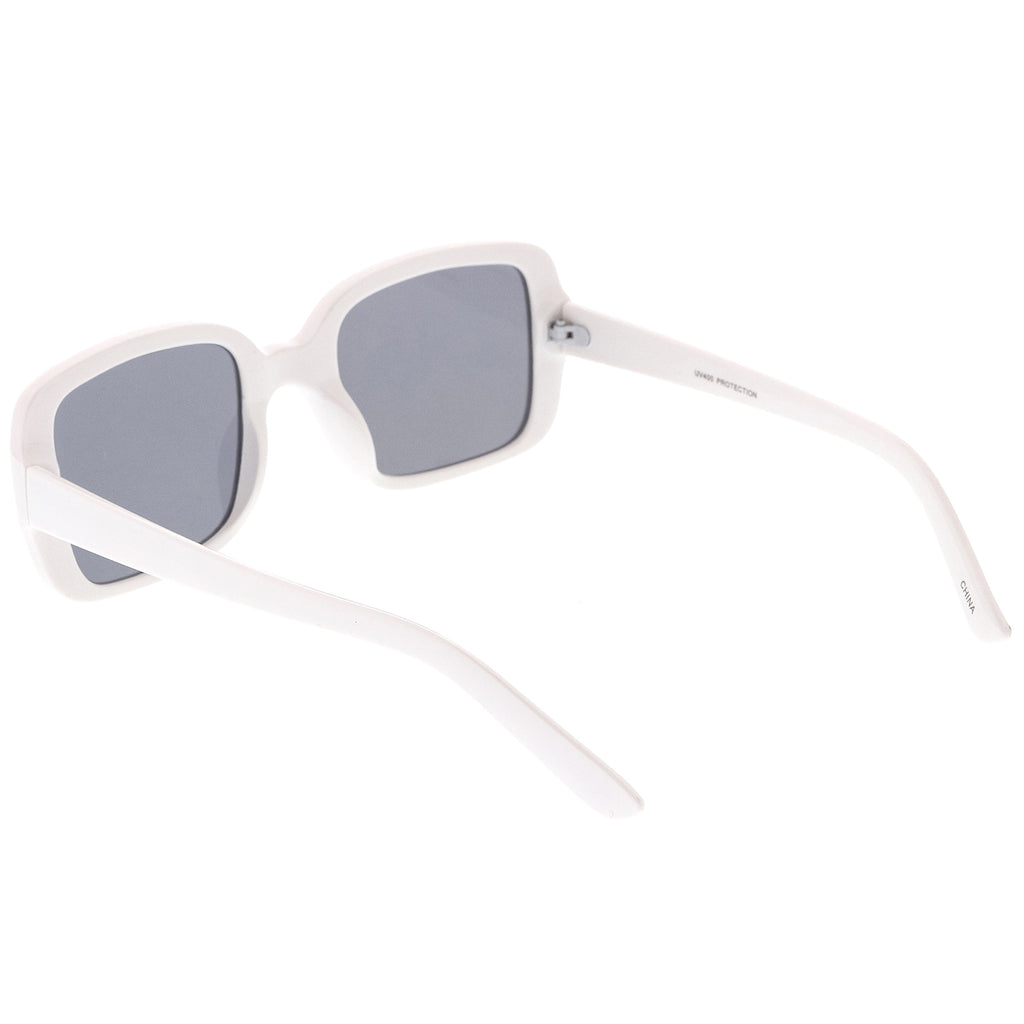 White / Smoke