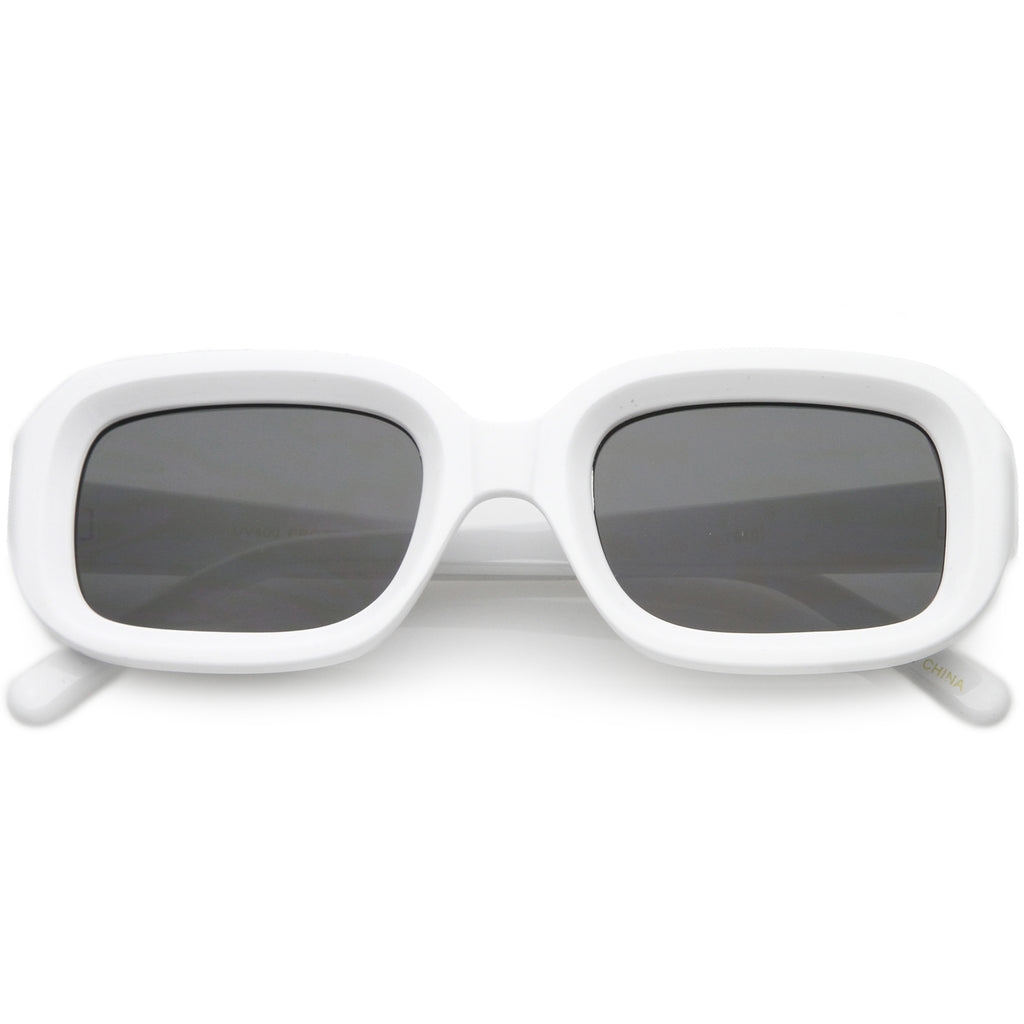 Shiny White / Smoke