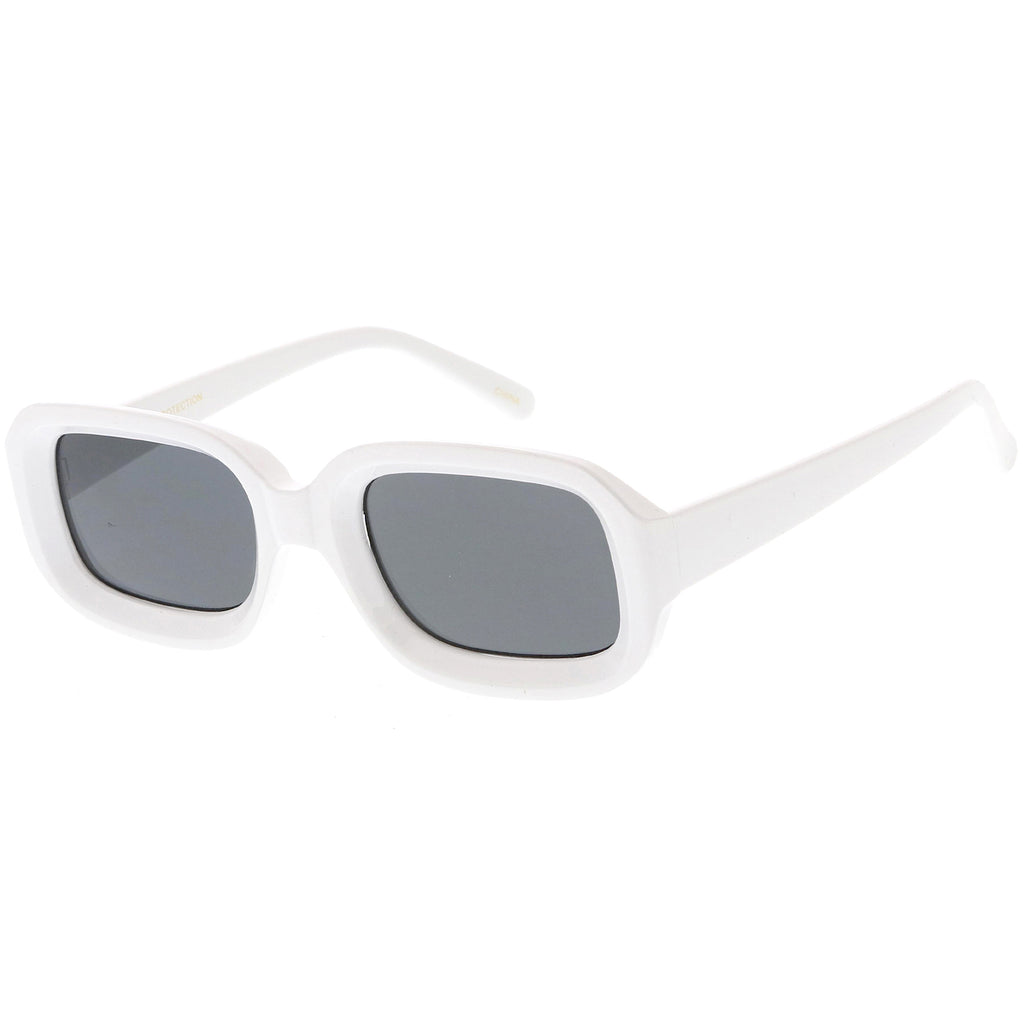 Shiny White / Smoke