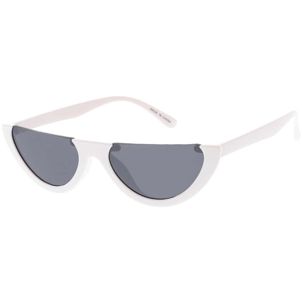 White / Smoke