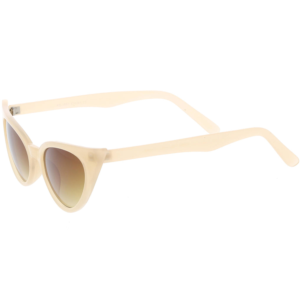 Creme / Brown