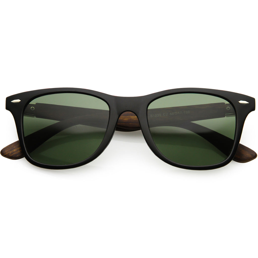 Matte Black / Green