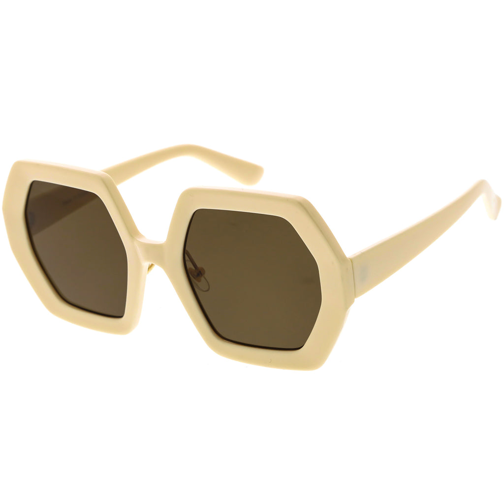 Creme / Brown