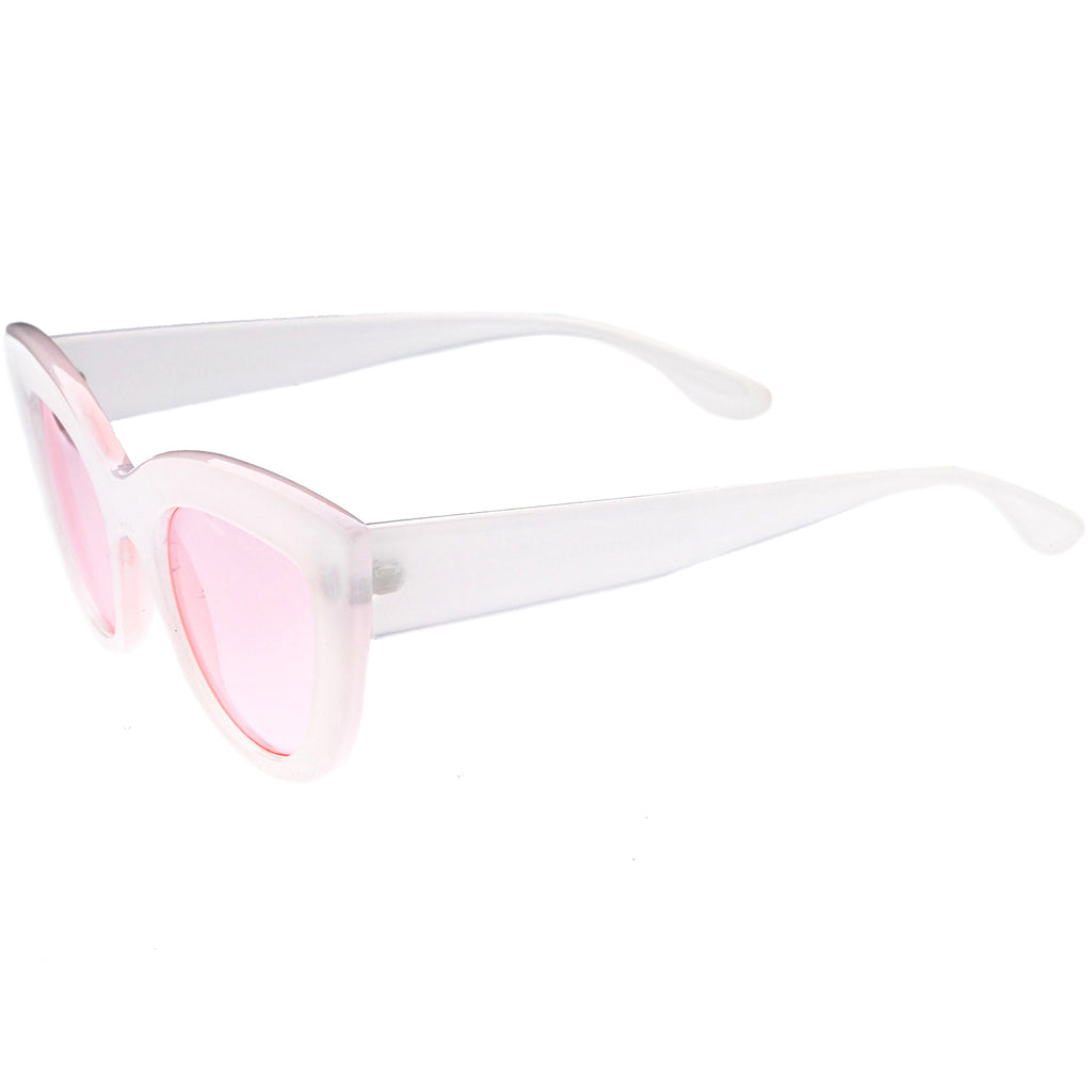 Milky White / Clear Pink