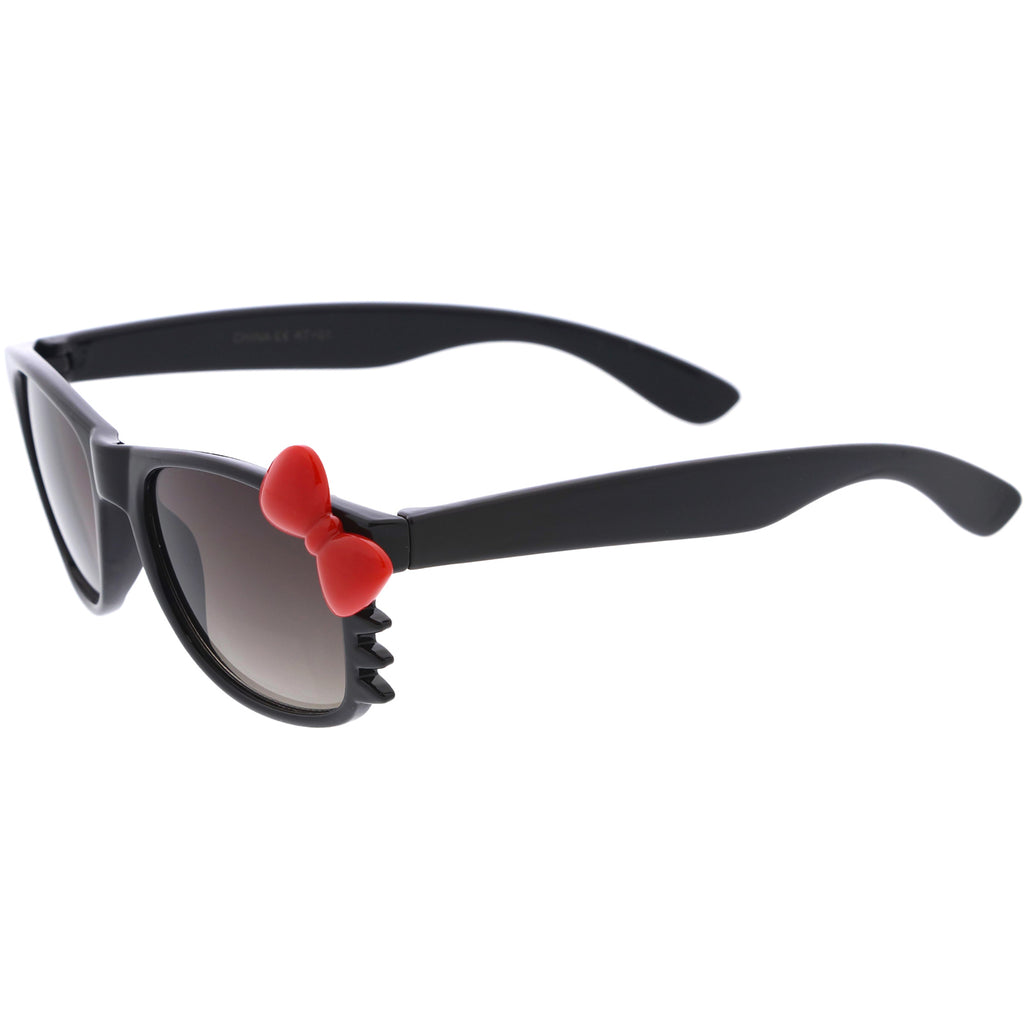 Black / Red Bow